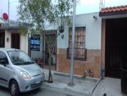 #82 - Casa para Venta en Apodaca - NL - 1