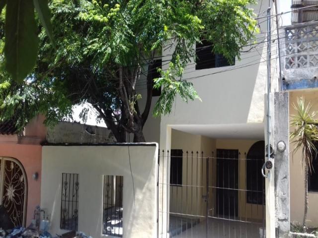 #95 - Casa para Venta en Guadalupe - NL - 2