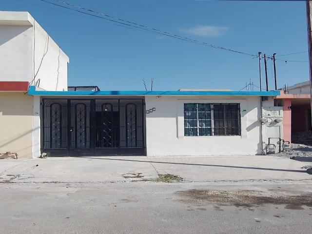 #103 - Casa para Venta en Apodaca - NL - 2