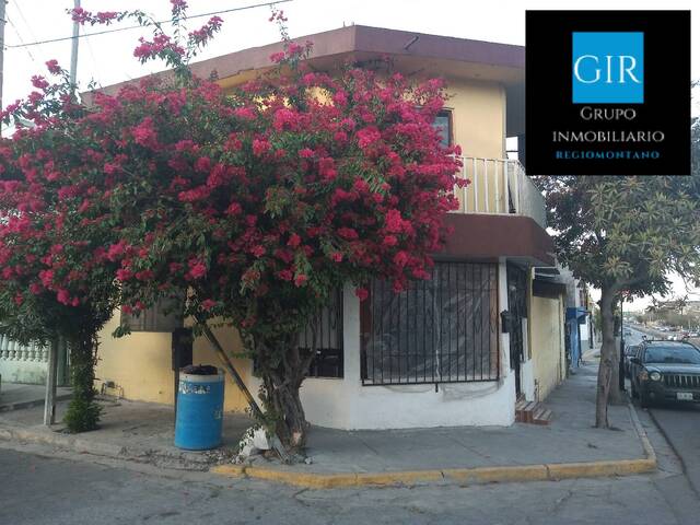 #105 - Casa para Venta en Guadalupe - NL - 2