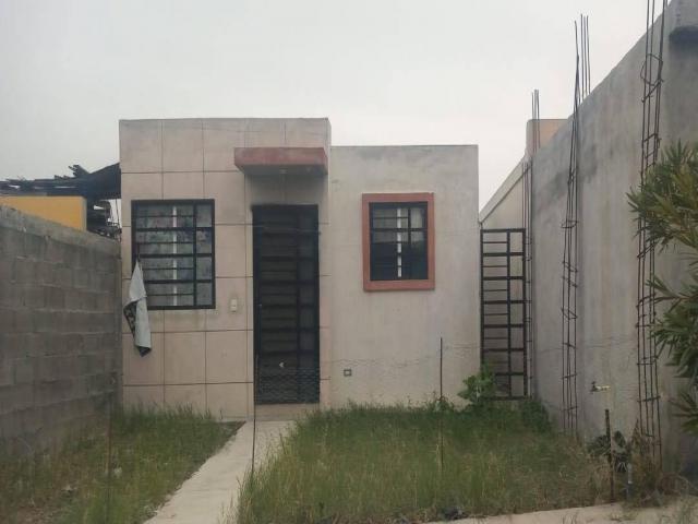 #108 - Casa para Venta en Ciénega de Flores - NL