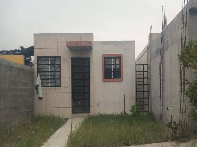 #108 - Casa para Venta en Ciénega de Flores - NL