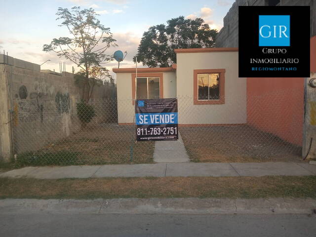 #125 - Casa para Venta en García - NL - 1