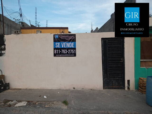 #149 - Casa para Venta en Juárez - NL