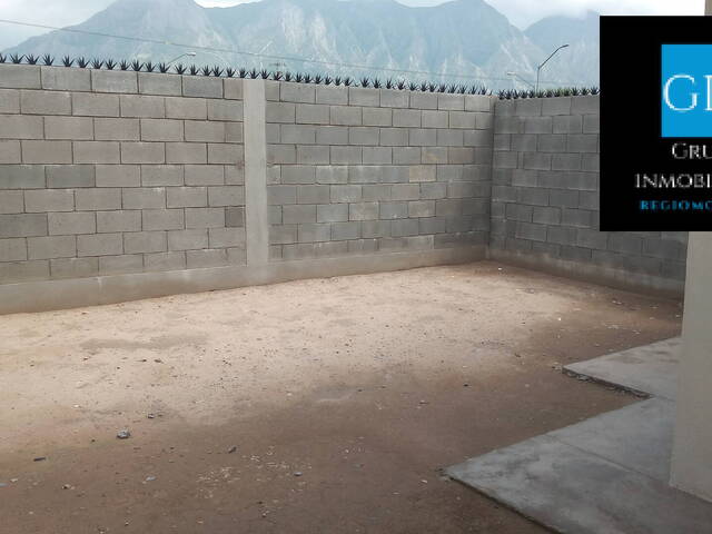Casa para Venta en García - 5