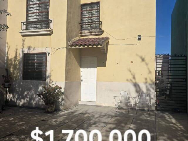 #212 - Casa para Venta en García - NL