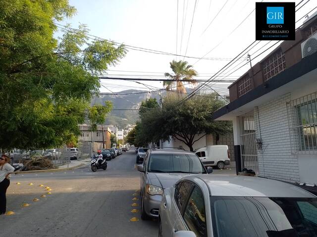 Área para Venta en San Pedro Garza García - 2